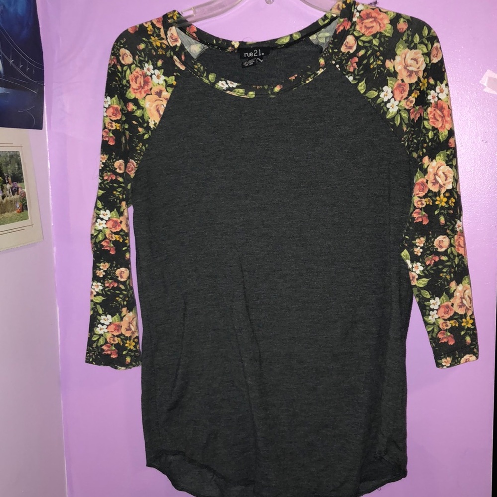 Floral long sleeve